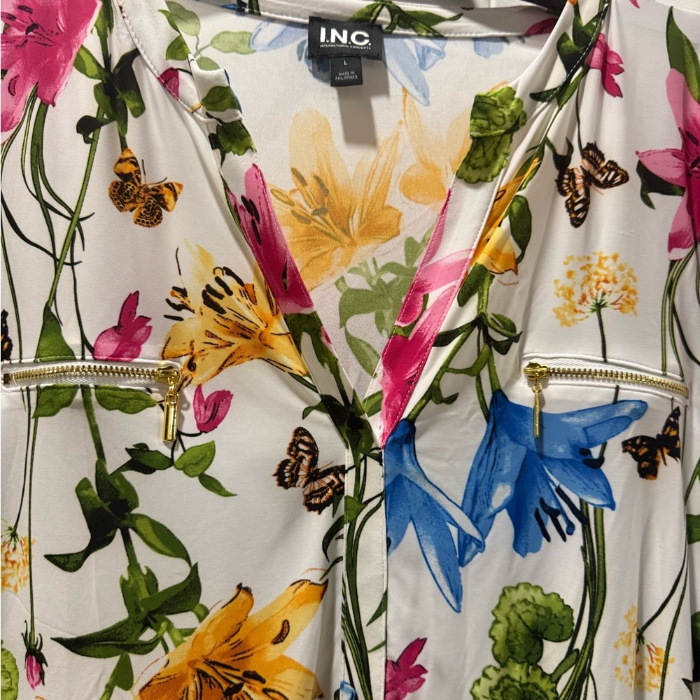 INC Floral V-Neck Button Front Blouse - White with Blue & Yellow Floral sz Large - Picture 2 of 9